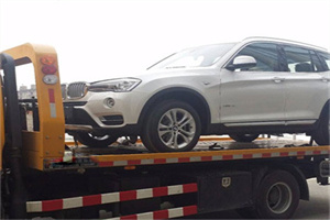 黑水拖车24小时服务电话